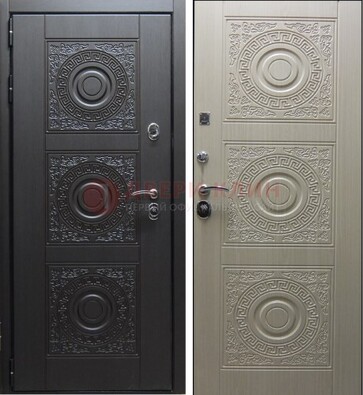Темная стальная дверь с МДФ ДМ-161 для коттеджа в Солнечногорске