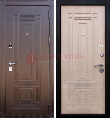 Коричневая входная дверь с МДФ ДМ-173 для кирпичного дома в Солнечногорске