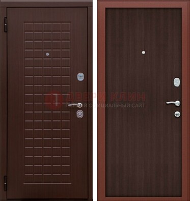 Коричневая металлическая дверь с МДФ ДМ-78 в квартиру в Солнечногорске