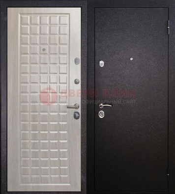Черная входная дверь с порошковым покрытием ДП-206 в Солнечногорске