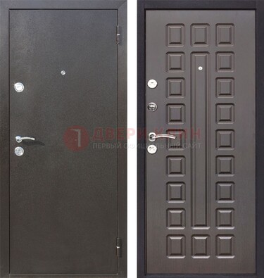 Коричневая железная дверь с порошковым окрасом ДП-63 в Солнечногорске