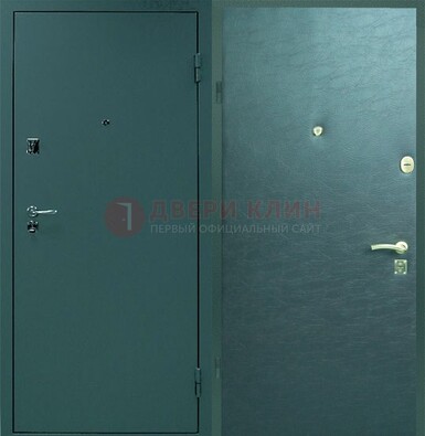 Зеленая стальная дверь с порошковым покрытием ДП-93 в Солнечногорске
