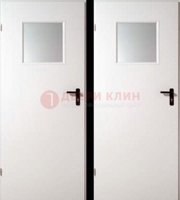 Белая железная противопожарная дверь с декоративной вставкой ДПП-6 в Солнечногорске