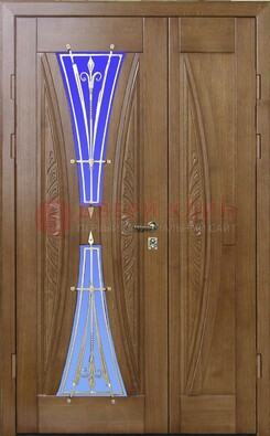 Коттеджная парадная дверь со стеклянными вставками и ковкой ДПР-26 в Солнечногорске
