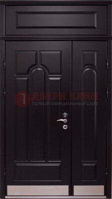 Парадная дверь с металлическими вставками ДПР-47 и фрамугой в Солнечногорске