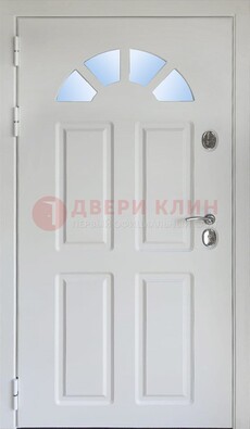 Белая стальная дверь МДФ со стеклом для дома ДС-37 в Солнечногорске