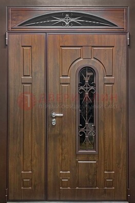 Большая металлическая дверь со стеклом и ковкой ДСК-145 в Солнечногорске