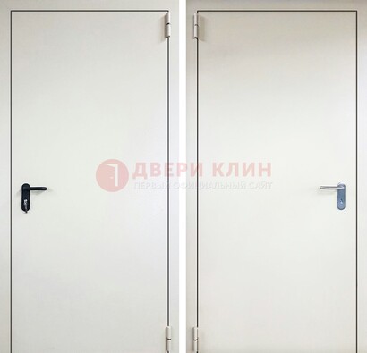 Белая железная техническая дверь ДТ-16 в Солнечногорске