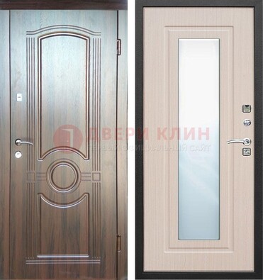 Светло-коричневая дверь c виноритом с узором и филенчатой МДФ ДЗ-120 в Солнечногорске