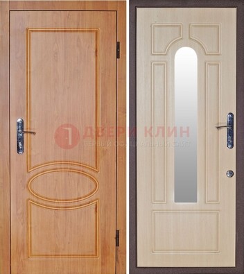 Светлая железная дверь с зеркалом ДЗ-24 в Солнечногорске