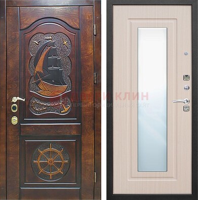 Темная дверь с резьбой и зеркалом внутри ДЗ-49 в Солнечногорске