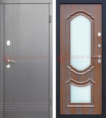 Серая входная дверь со светлой МДФ и зеркалами внутри ДЗ-77 в Солнечногорске