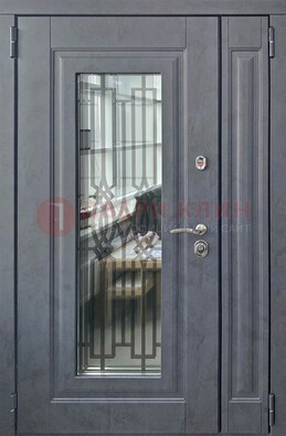 Серая стальная дверь Винорит со стеклом и ковкой ПЛ-29 в Солнечногорске